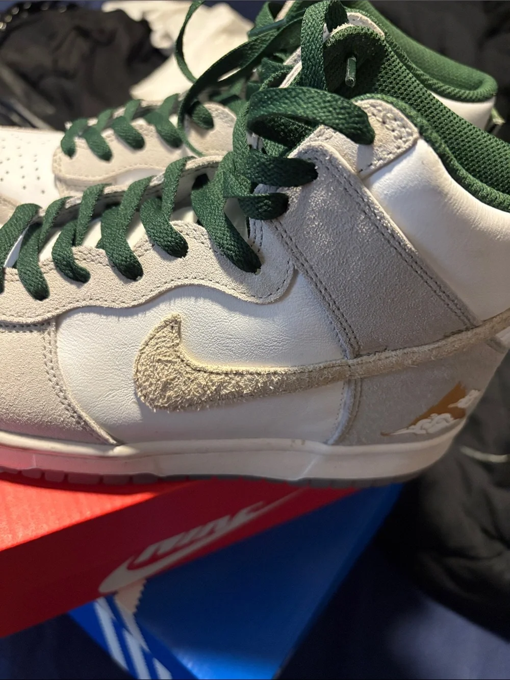 Nike Kids High-Top Sneakers — White, Beige & Green Laces